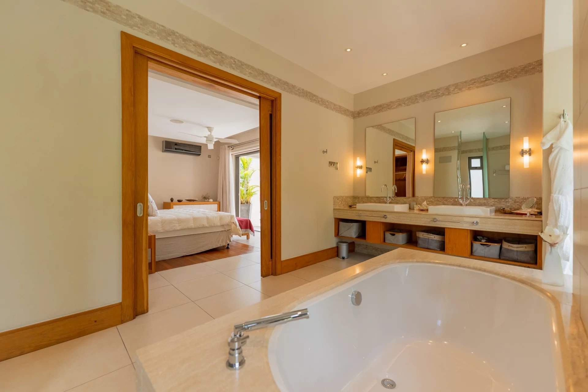 Beau Champ  - Villa 4 Bedrooms - picture 16