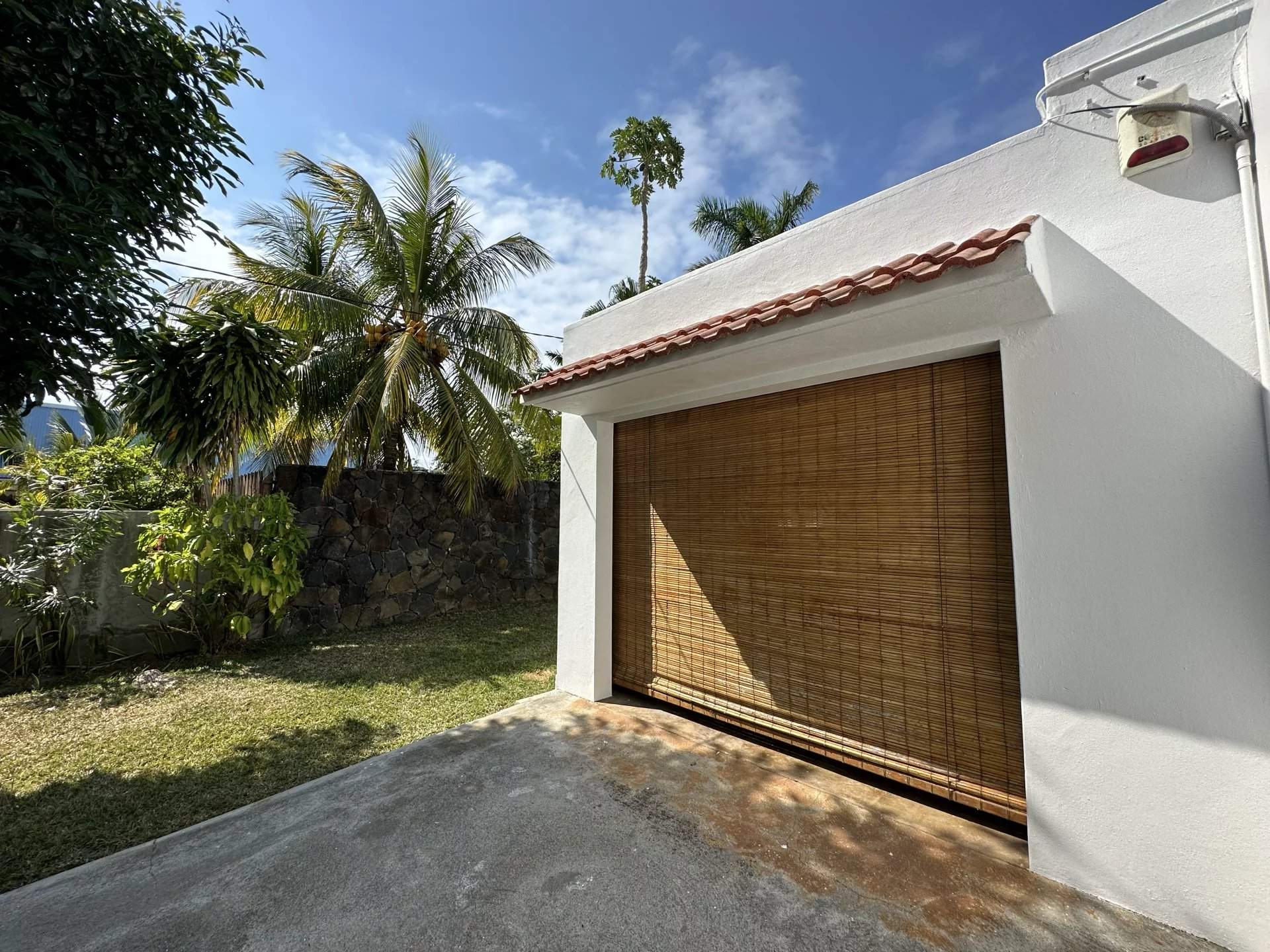 Grand Baie  - Maison 4 Pi&egrave;ces 3 Chambres - picture 19