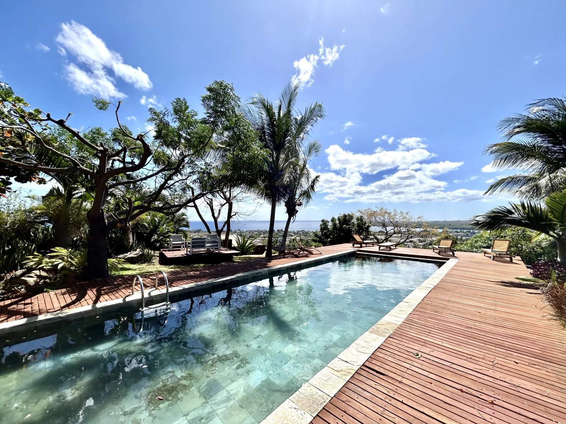 Tamarin  - Maison 6 Pi&egrave;ces 5 Chambres - picture 1