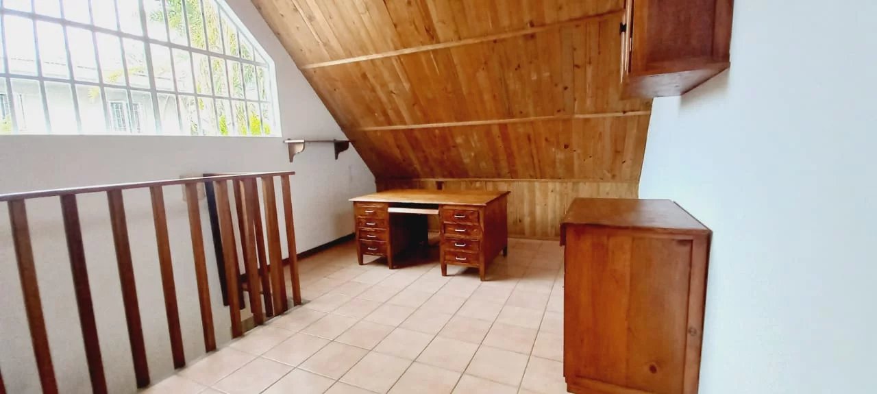 Floréal  - House 6 Bedrooms - picture 10