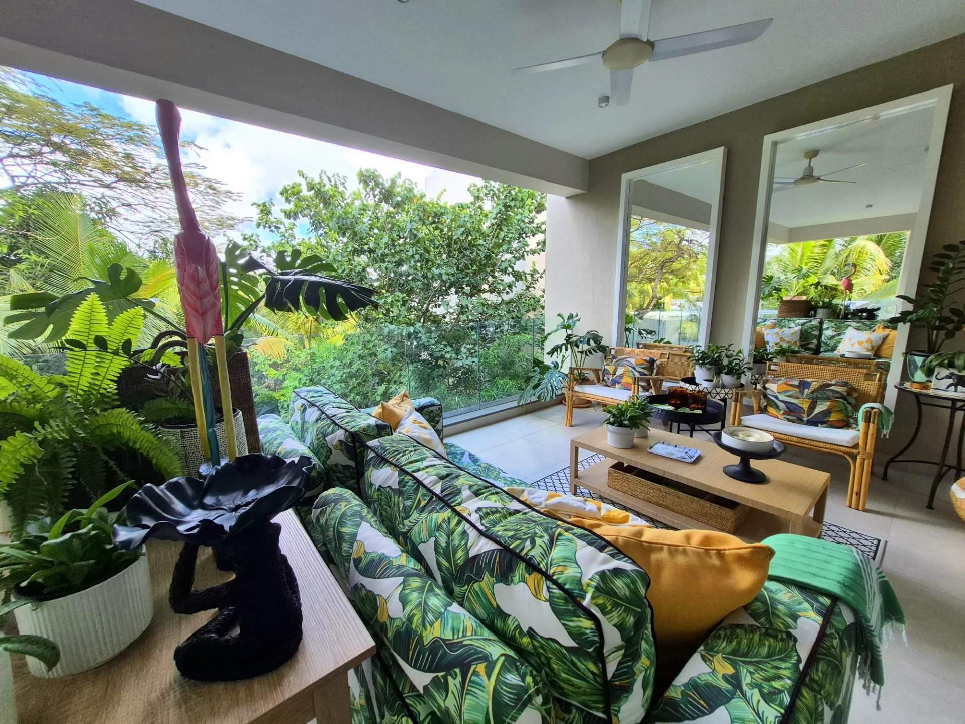 Grand Baie  - Apartment 2 Bedrooms - picture 2