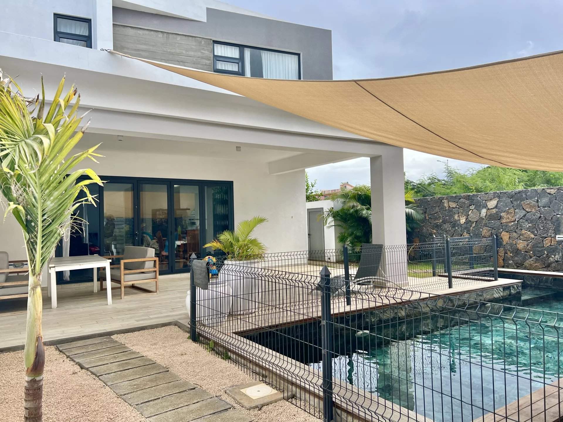 Cascavelle  - Villa 5 Pi&egrave;ces 4 Chambres - picture 12