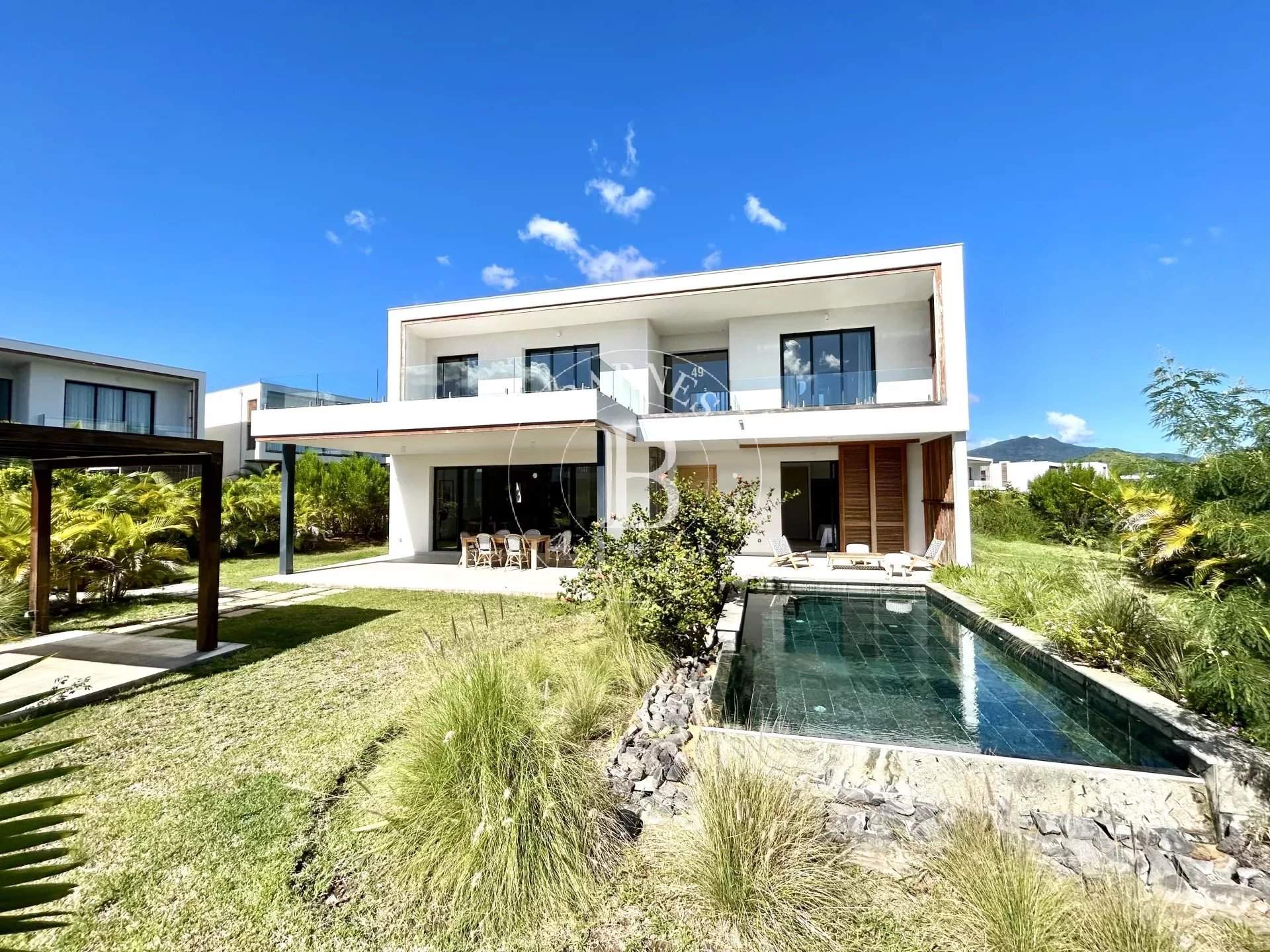 Tamarin  - Villa 4 Bedrooms - picture 1