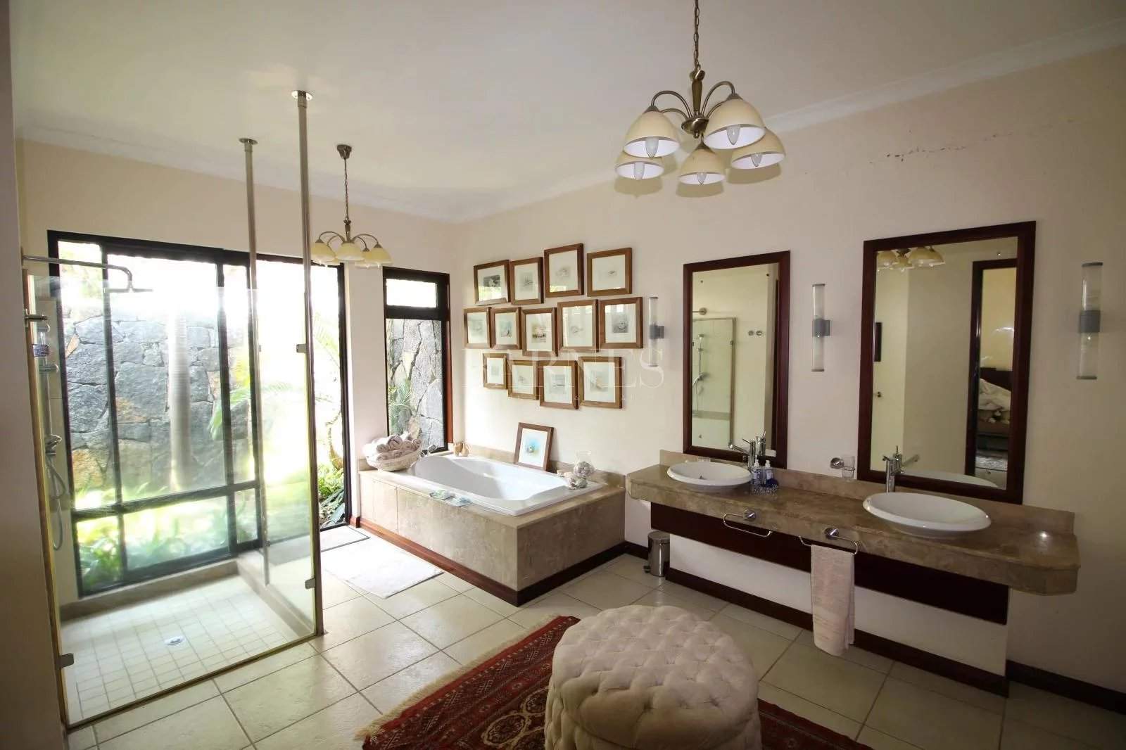 Tamarin  - Villa 6 Bedrooms - picture 10