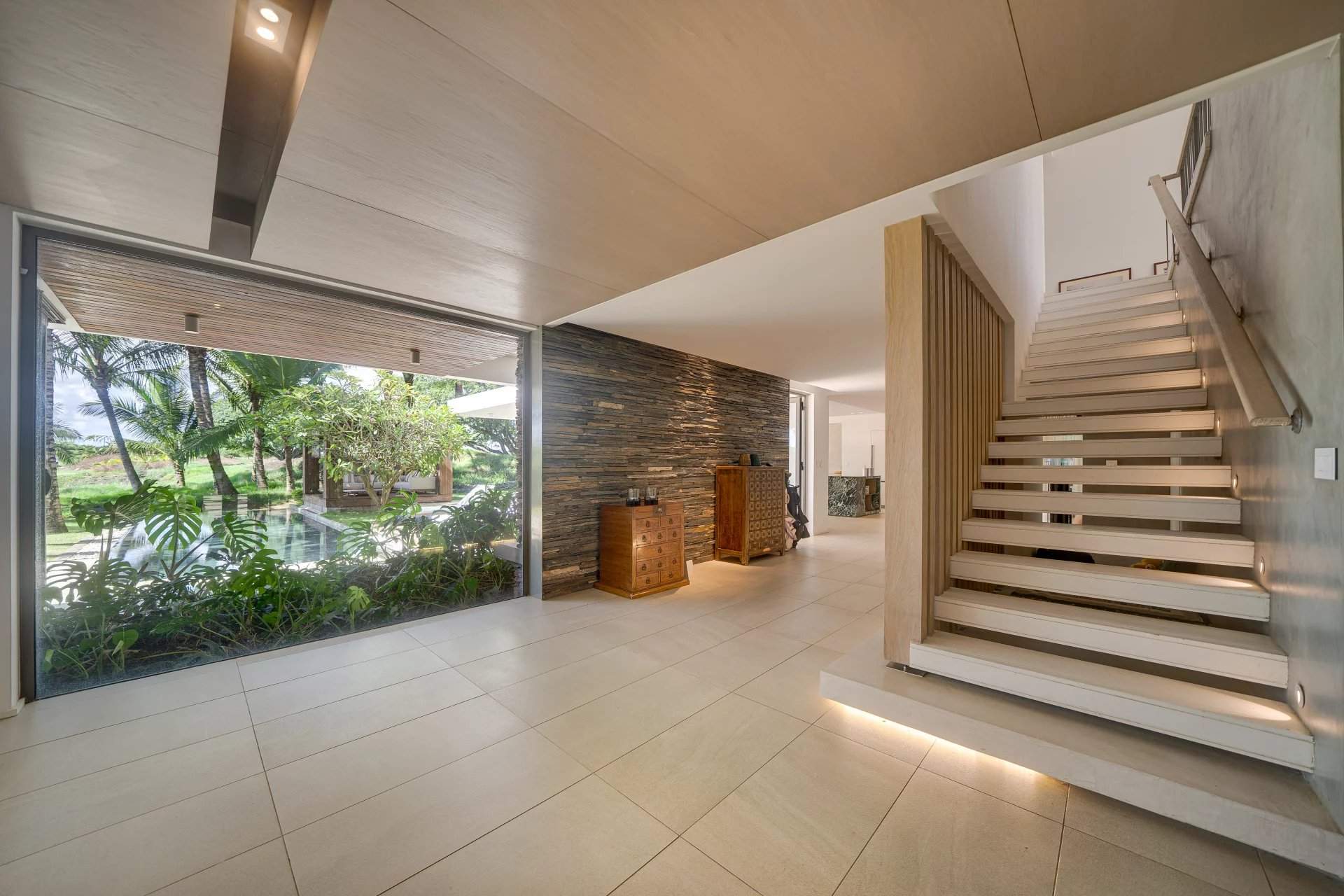 Grand Baie  - Villa 4 Bedrooms - picture 7