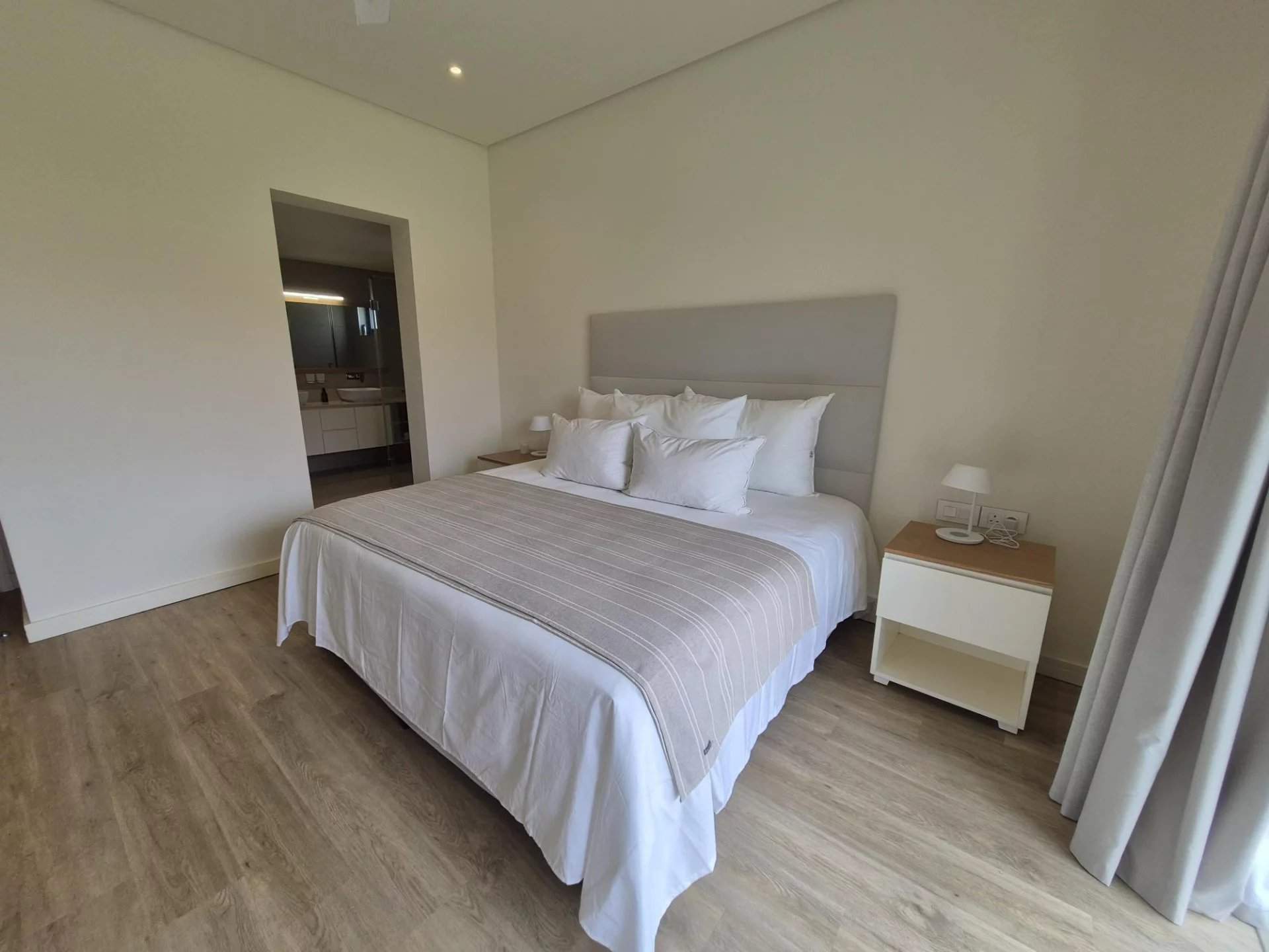 Grand Baie  - Penthouse 3 Bedrooms - picture 14