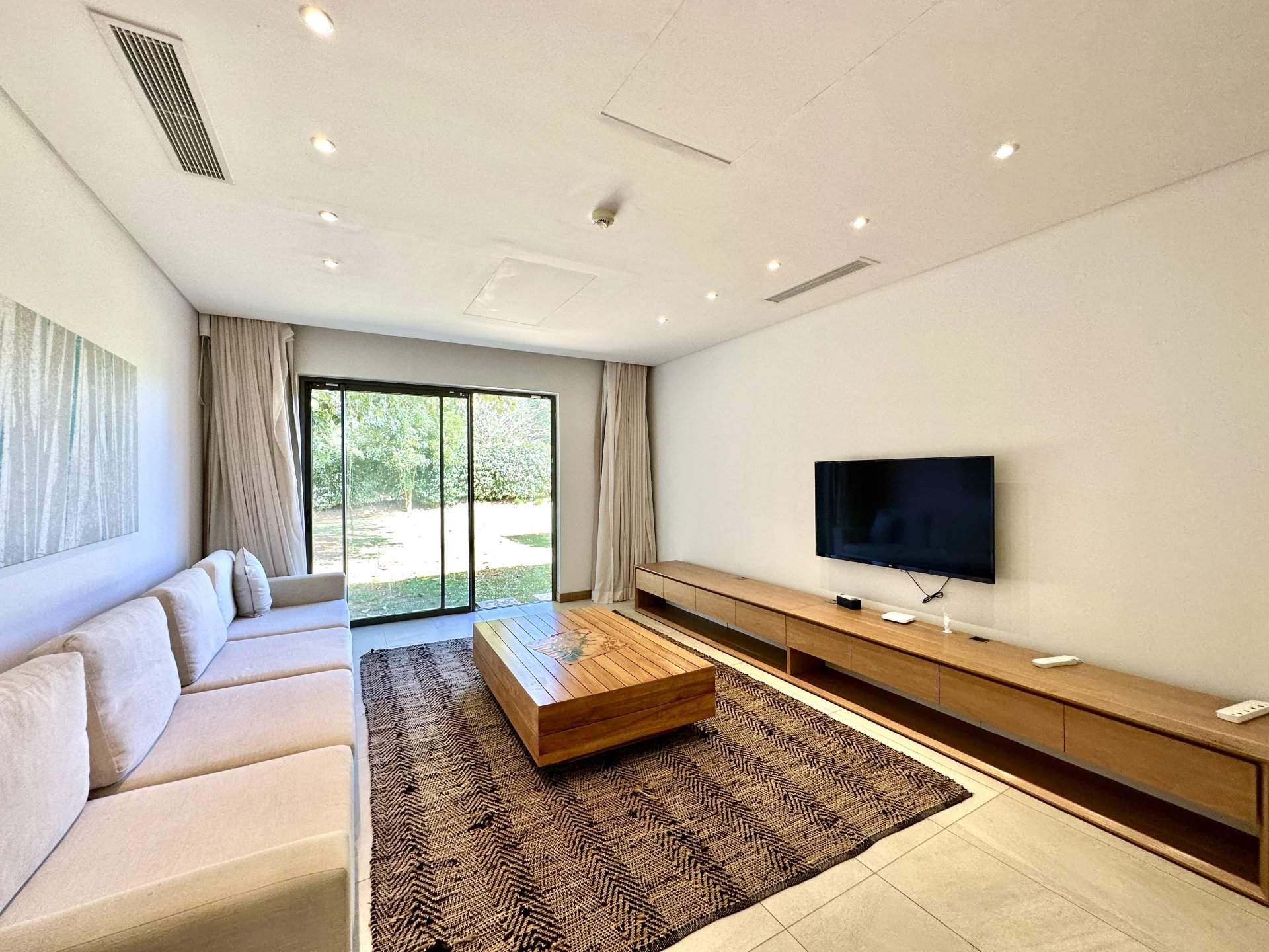 Grand Baie  - Villa 7 Pi&egrave;ces 5 Chambres - picture 13