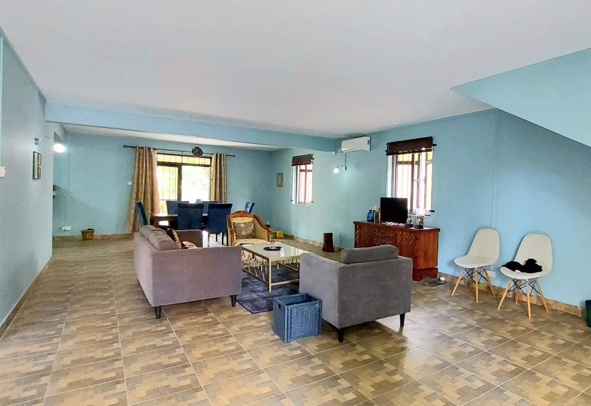 Grand Baie  - Villa 5 Pi&egrave;ces 4 Chambres - picture 2