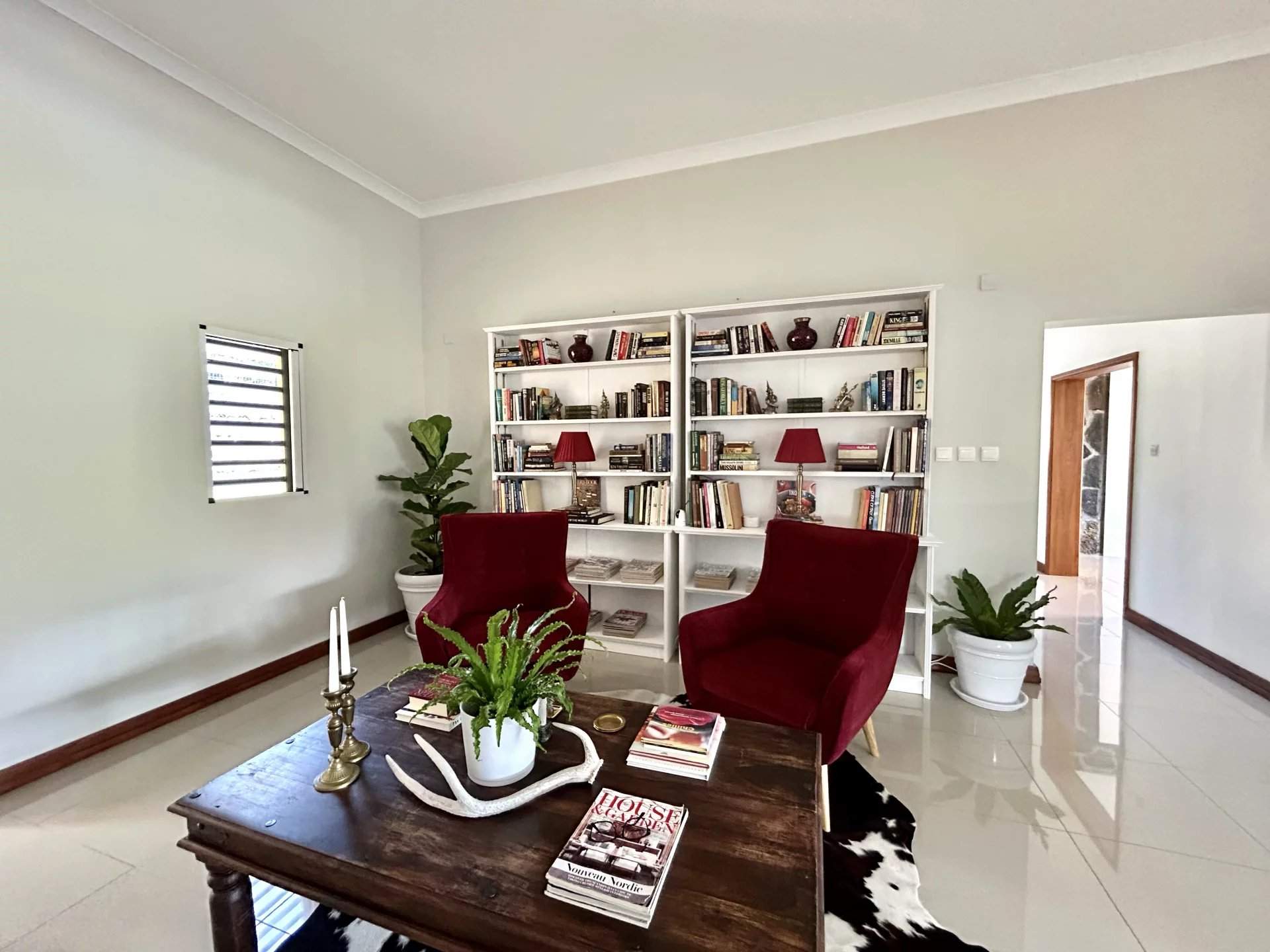 Rivière Noire  - Villa 5 Bedrooms - picture 10