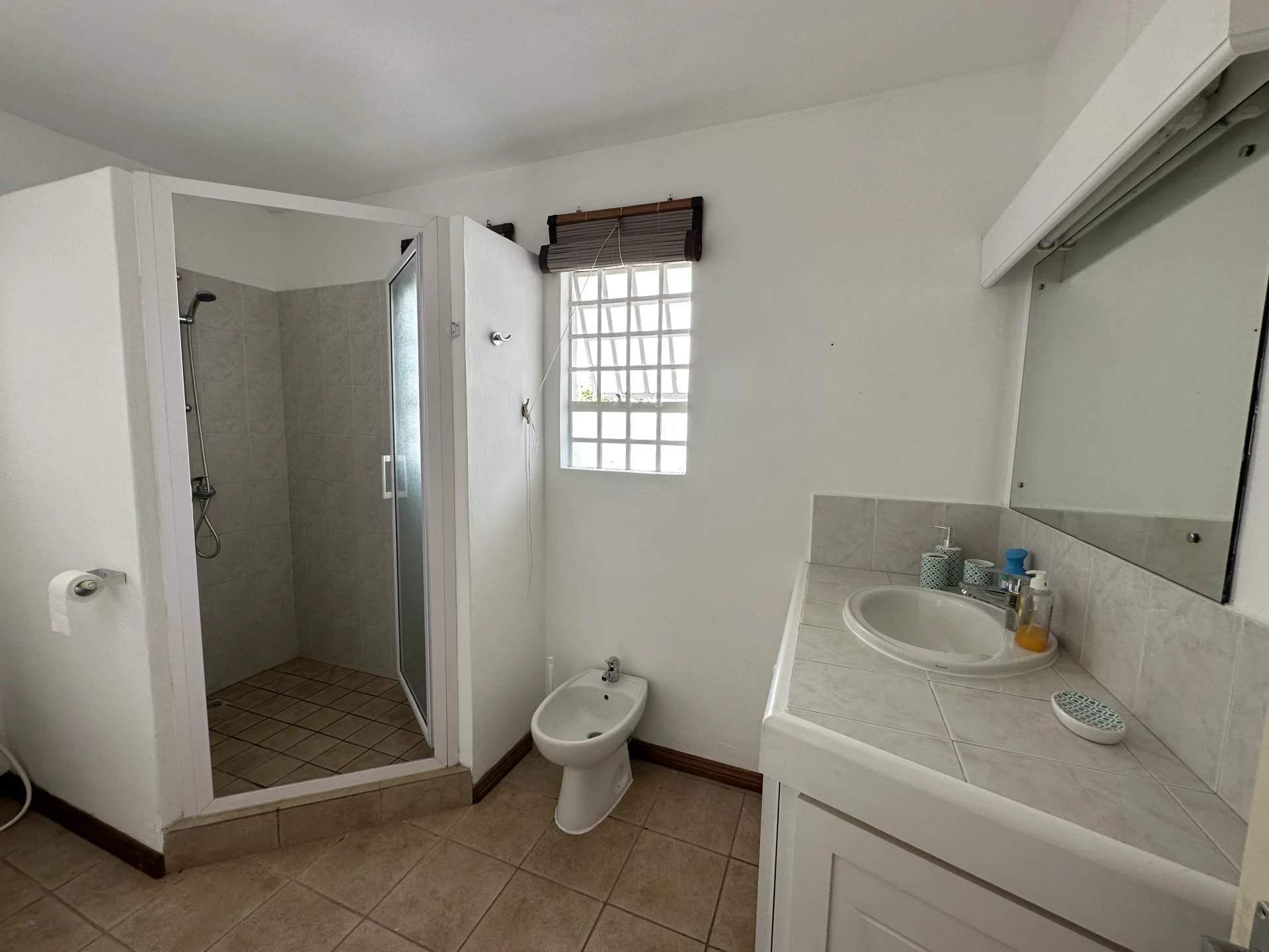 Grand Baie  - Maison 4 Pi&egrave;ces 3 Chambres - picture 15