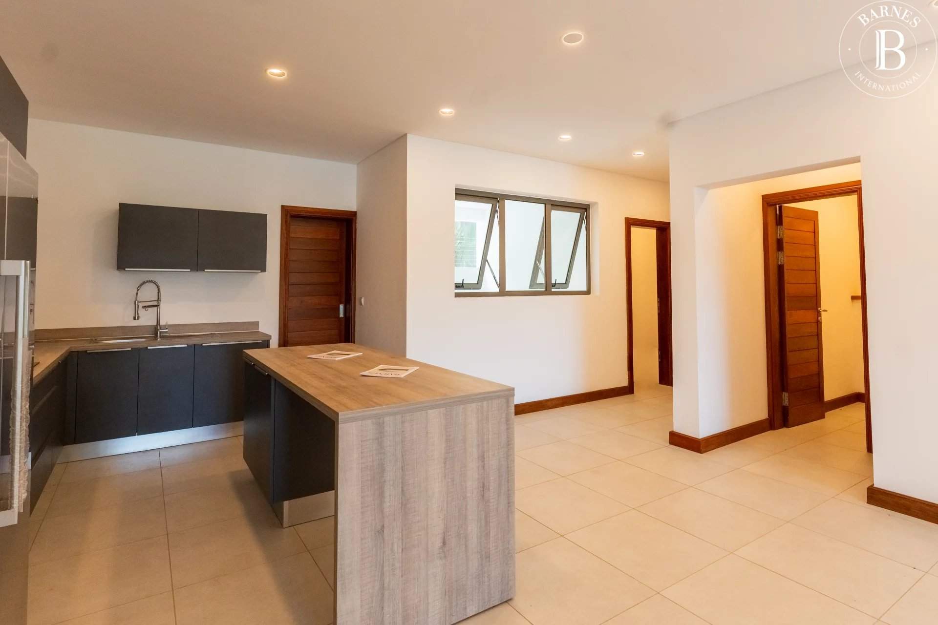 Grand Baie  - Piso 4 Cuartos 3 Habitaciones - picture 6