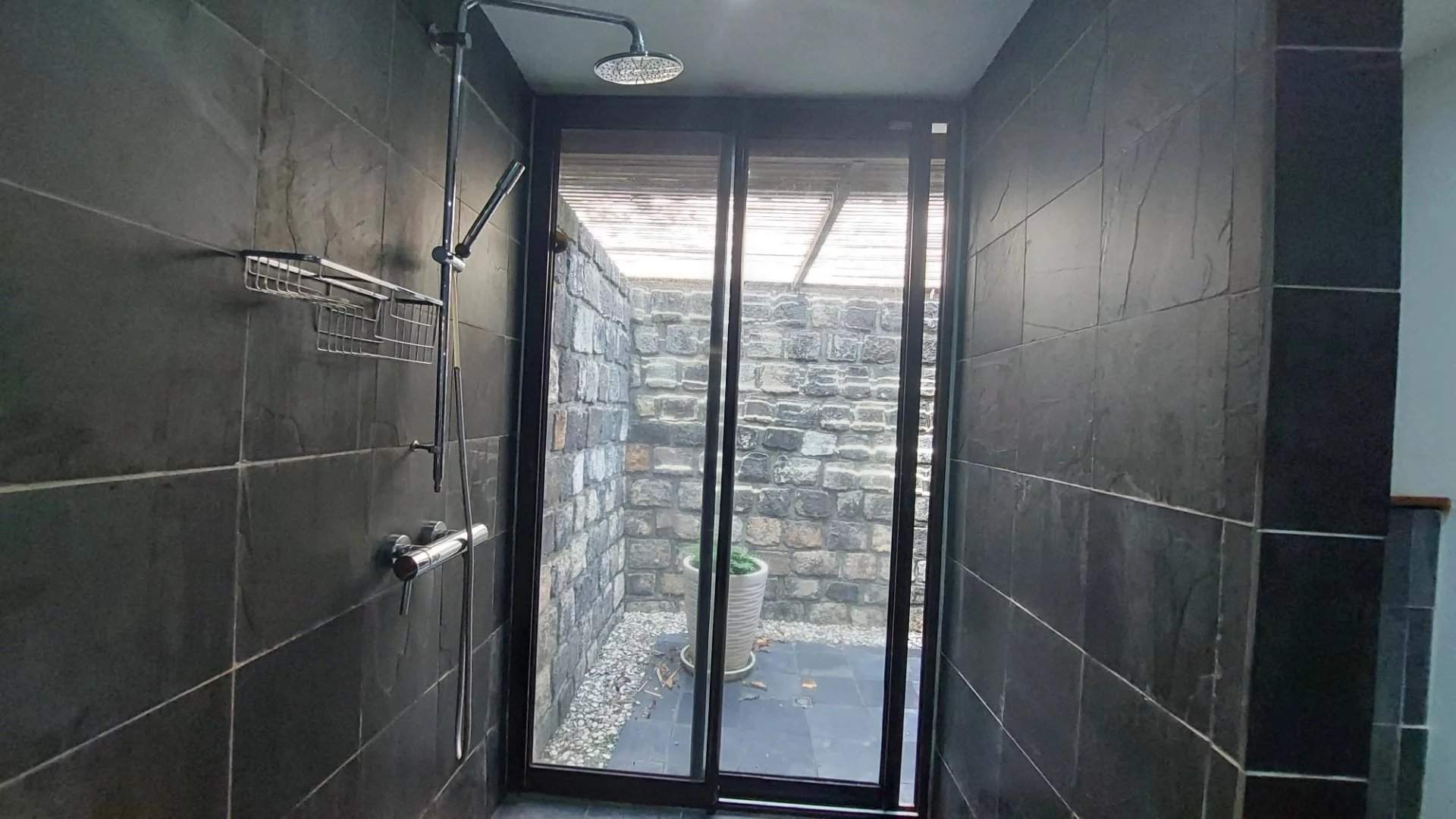 Balaclava  - Villa 4 Bedrooms - picture 9