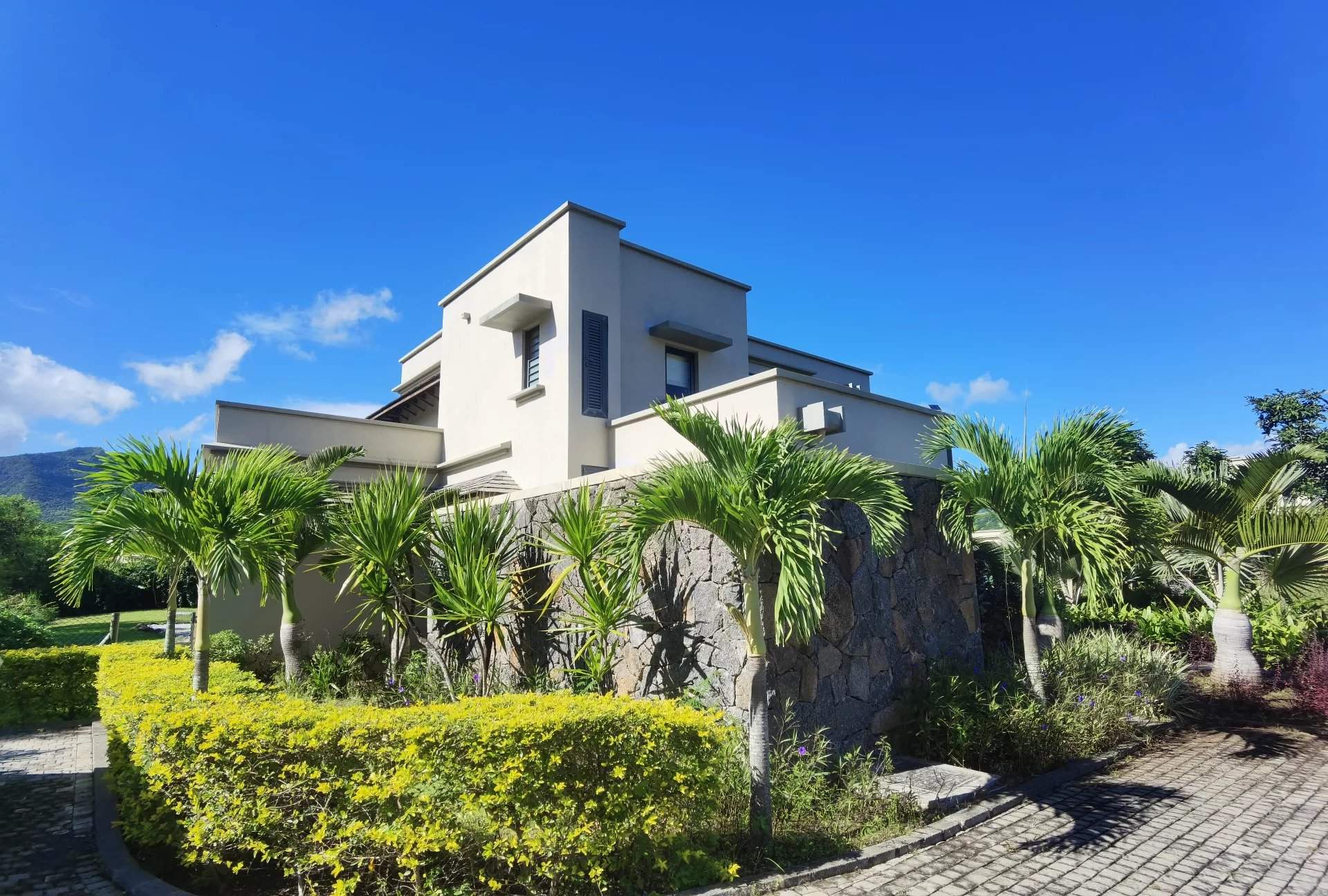 Rivière Noire  - Villa 4 Bedrooms - picture 2