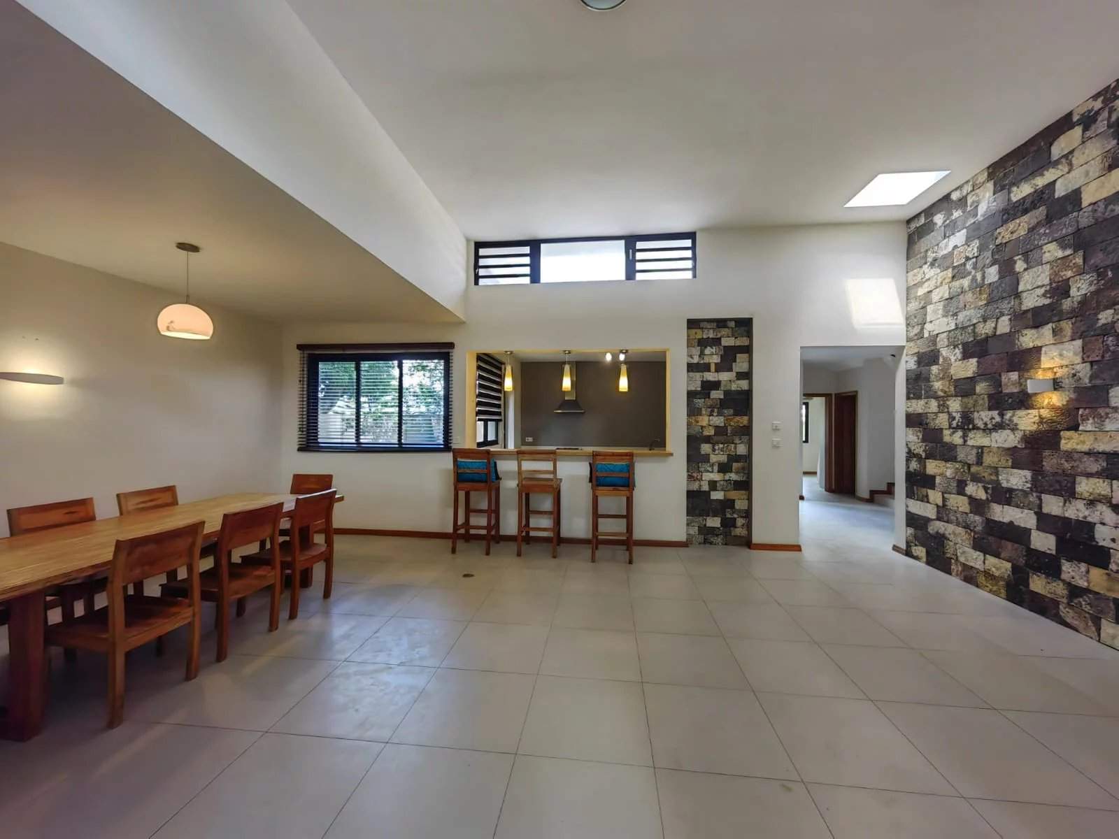 Piton  - Maison 5 Pi&egrave;ces 4 Chambres - picture 2