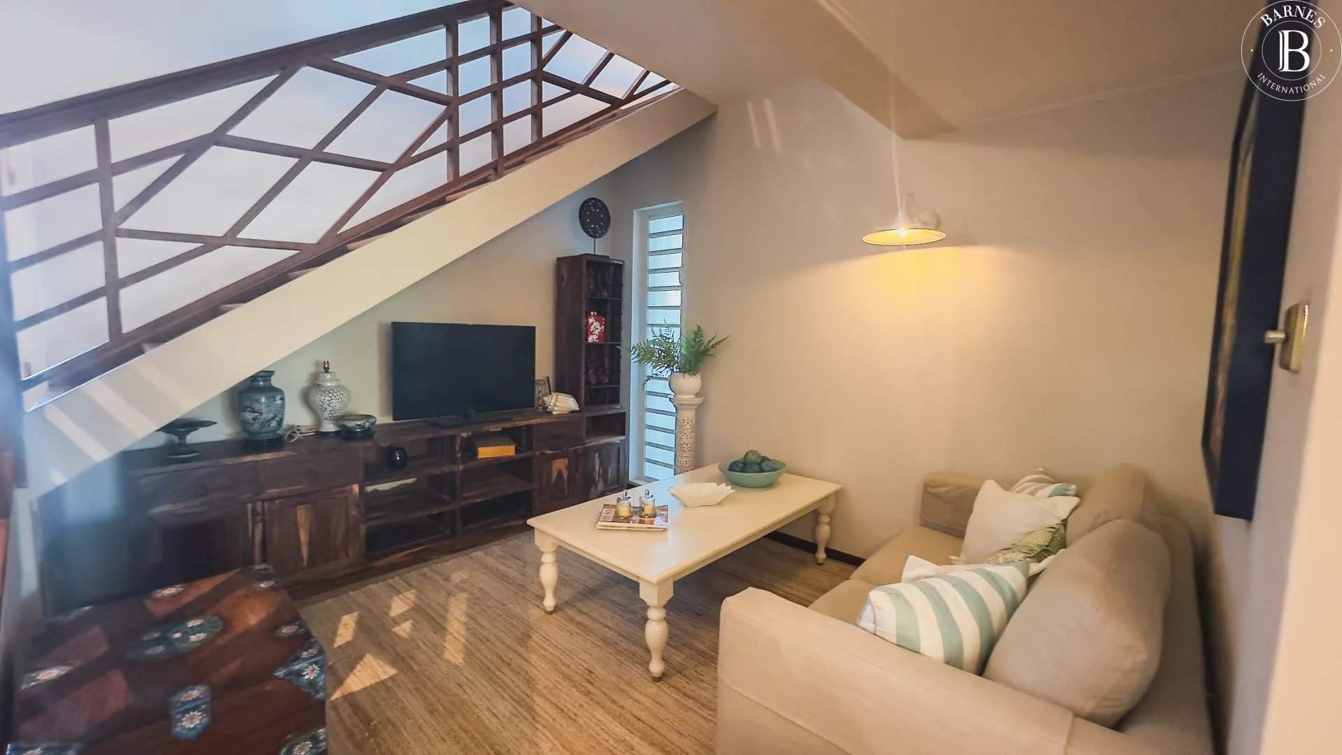 Grand Baie  - Villa 6 Pi&egrave;ces 5 Chambres - picture 5