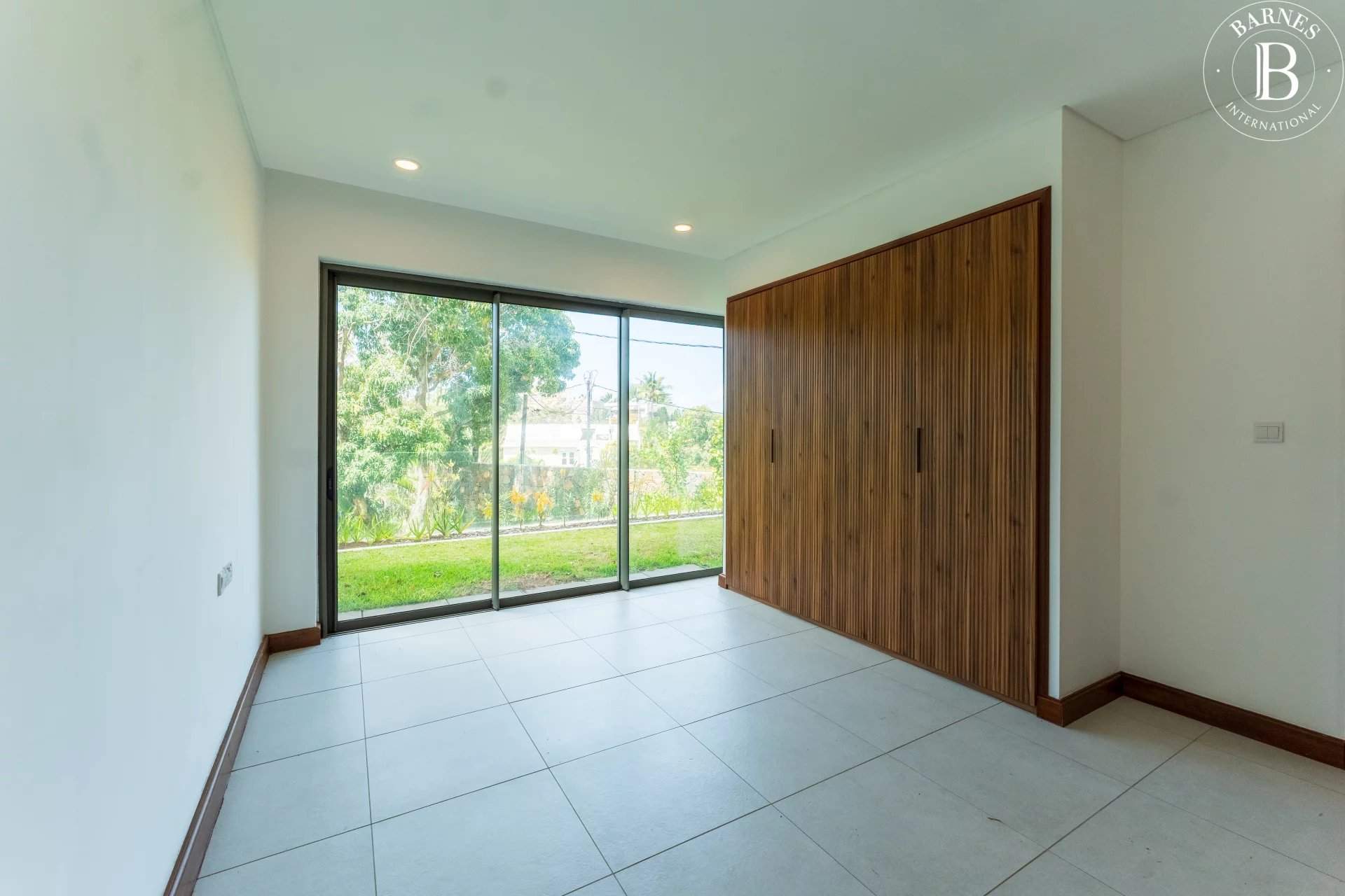 Grand Baie  - Piso 4 Cuartos 3 Habitaciones - picture 12