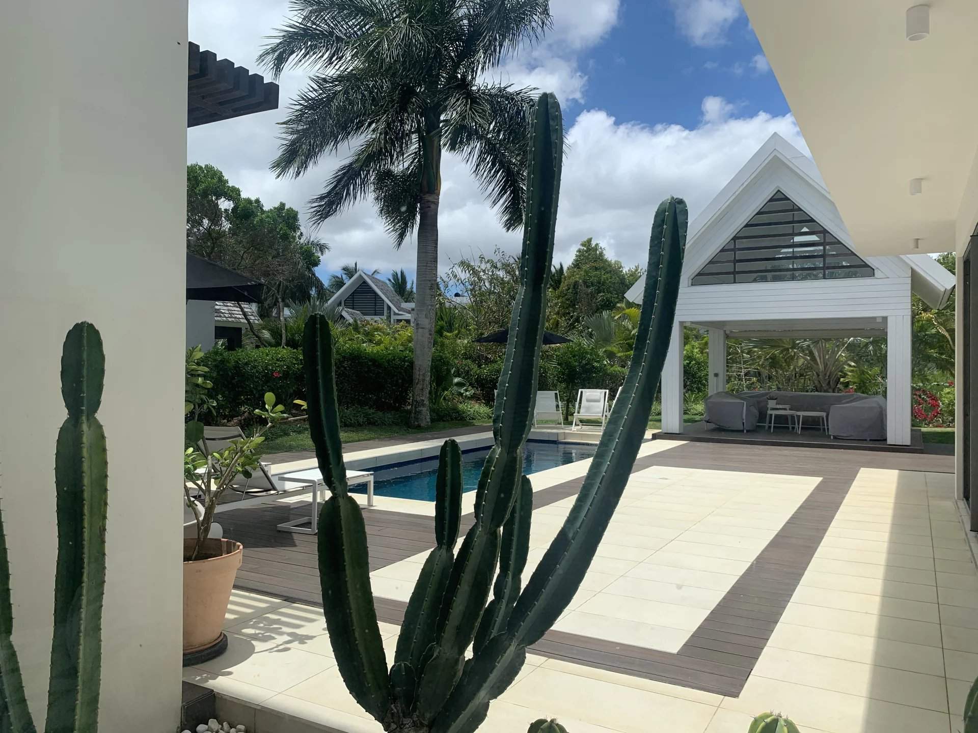 Grand Baie  - Villa 4 Bedrooms - picture 3