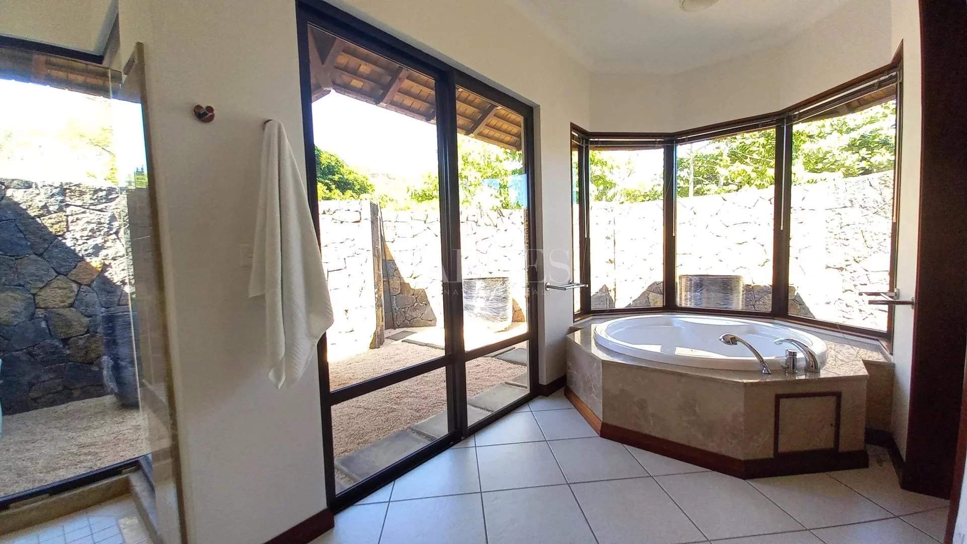 Tamarin  - Villa 4 Bedrooms - picture 4