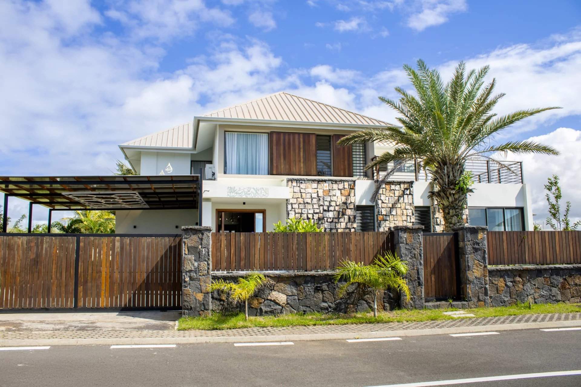 Beau Vallon  - Maison 6 Pi&egrave;ces 5 Chambres - picture 15