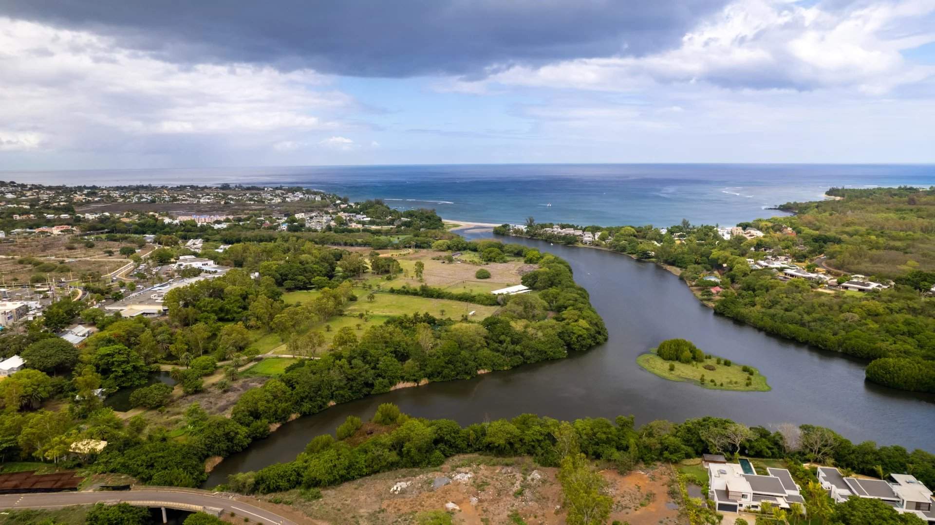 Tamarin  - House 3 Bedrooms - picture 19