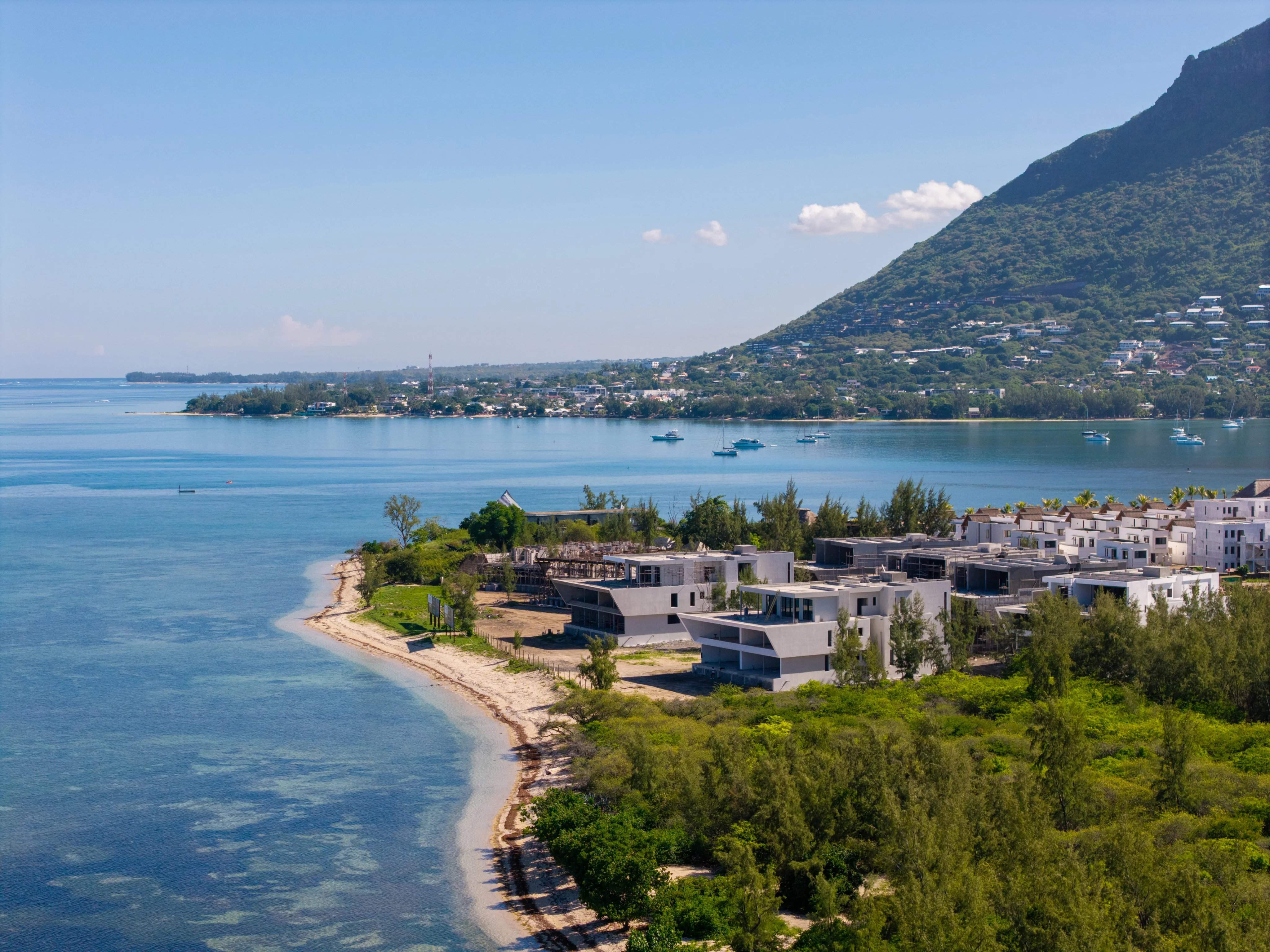 Rivière Noire  - Appartement 4 Pi&egrave;ces 3 Chambres - picture 4