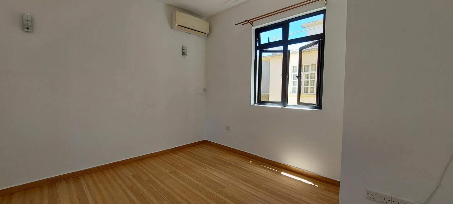 Calodyne  - Duplex 3 Bedrooms - picture 8