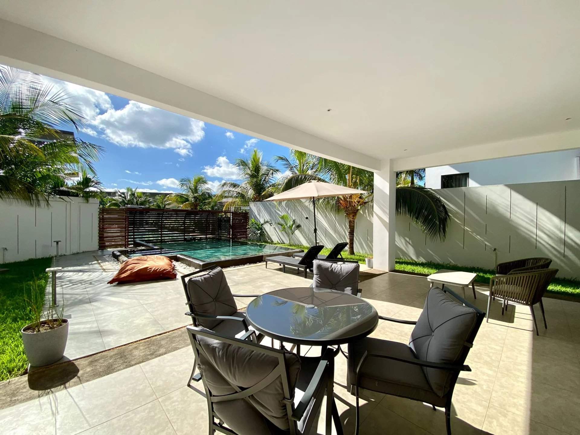 Grand Baie  - Villa 4 Bedrooms - picture 3