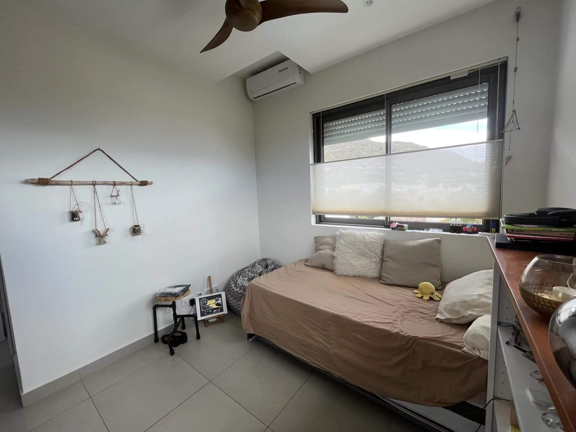 Rivière Noire  - Penthouse 3 Bedrooms - picture 12