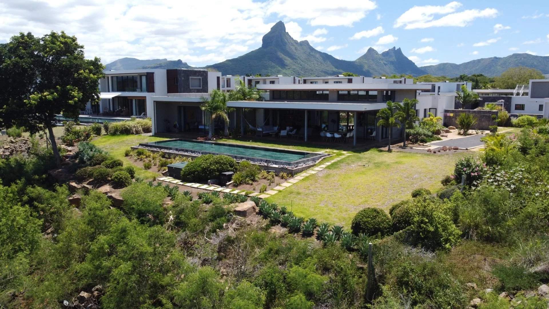 Tamarin  - Villa 9 Pi&egrave;ces 5 Chambres - picture 2