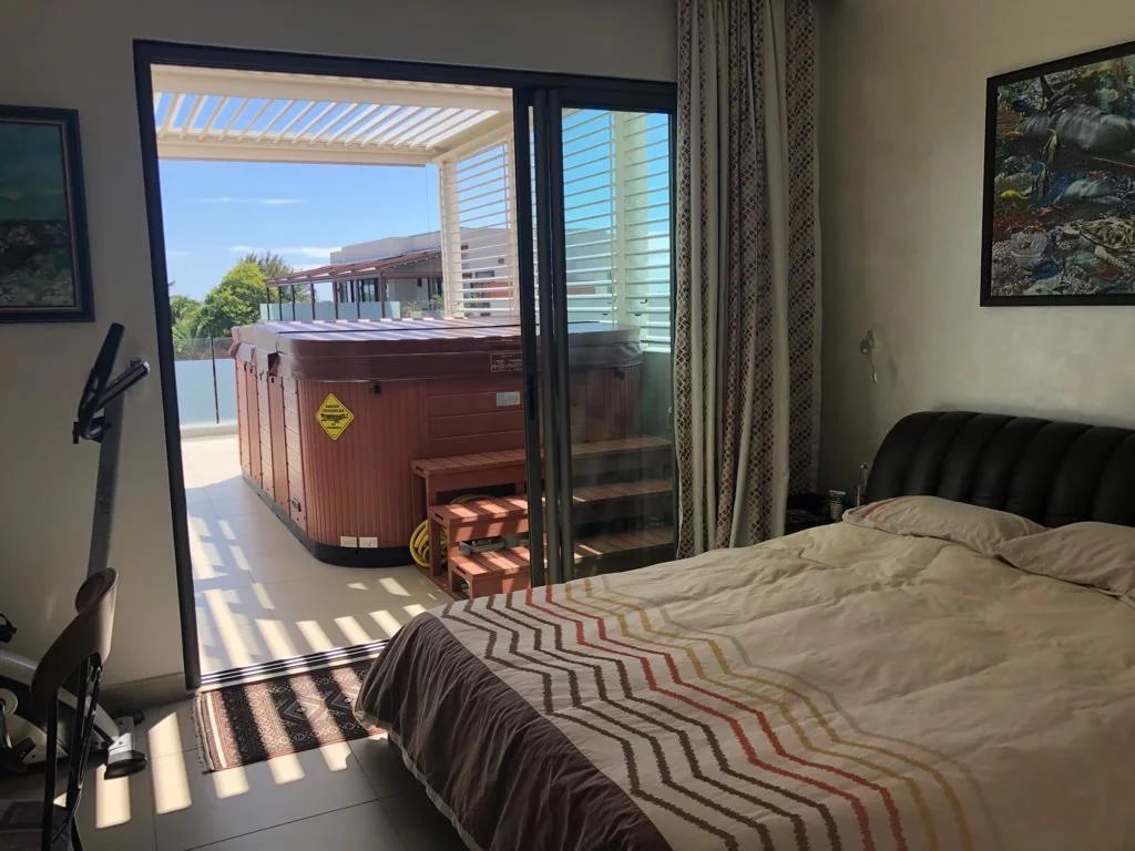 Rivière Noire  - Penthouse 3 Bedrooms - picture 8