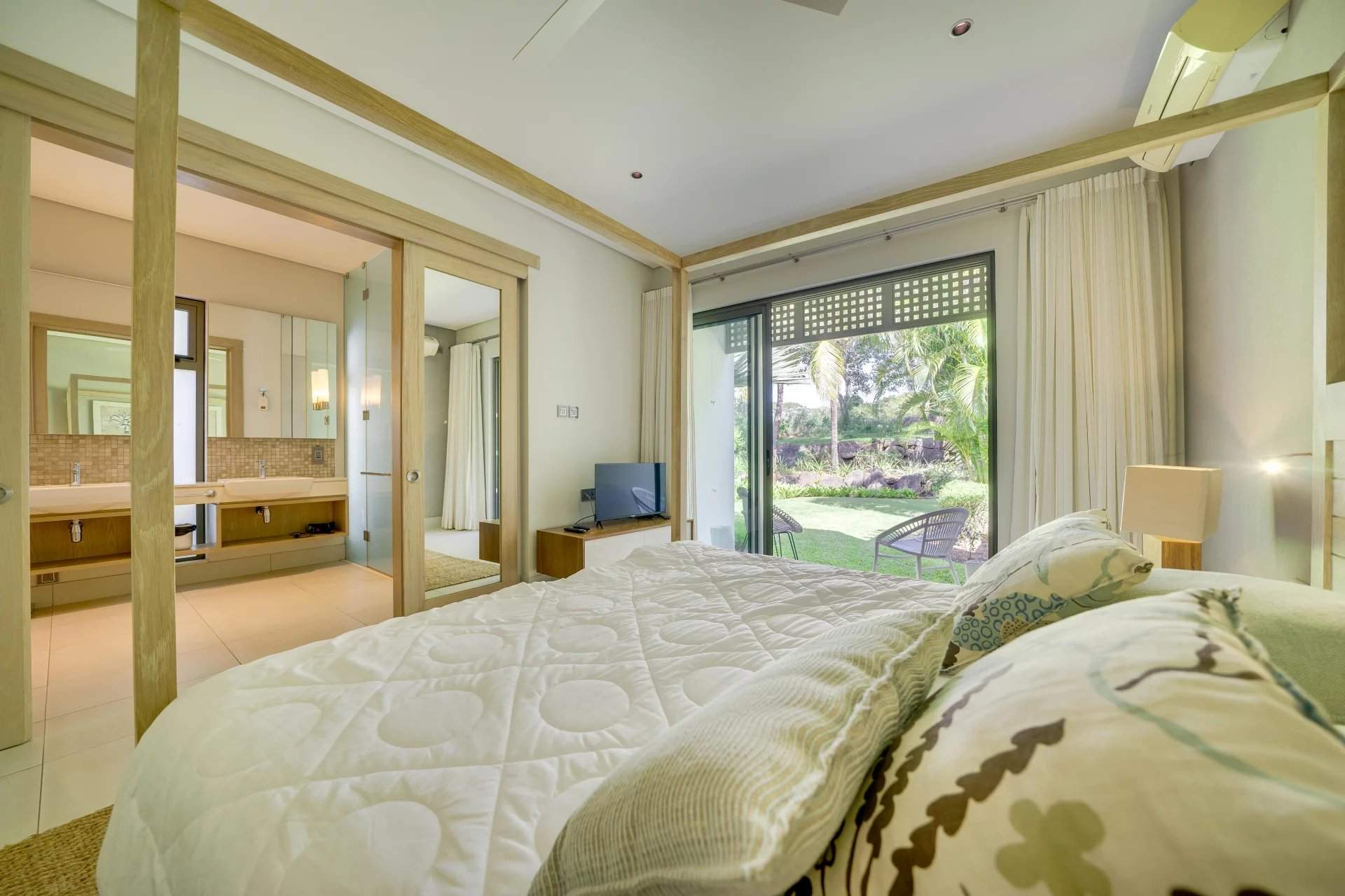 Beau Champ  - Villa 3 Bedrooms - picture 8