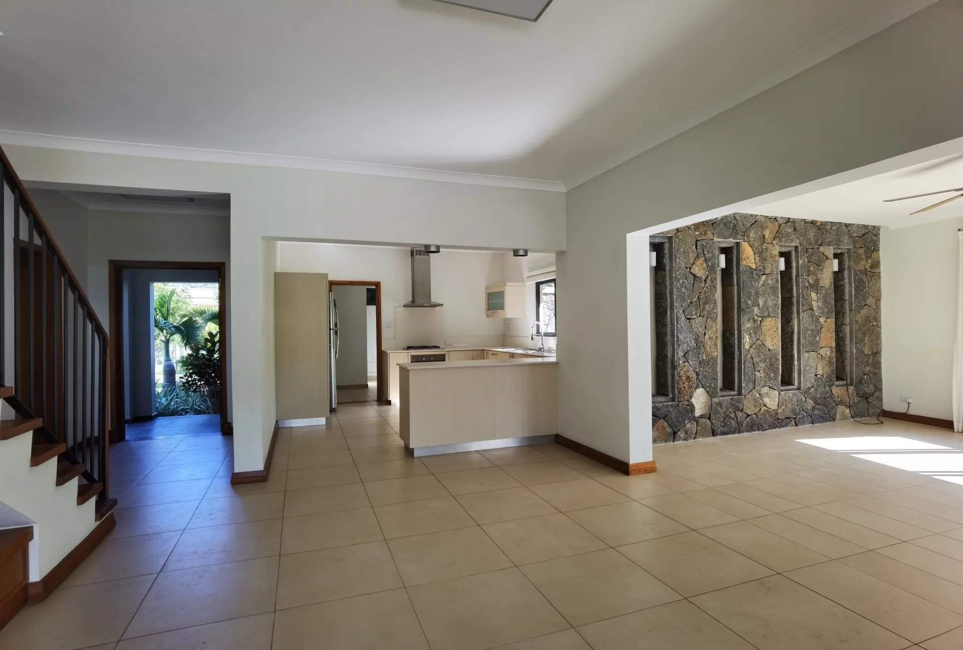 Rivière Noire  - Villa 4 Bedrooms - picture 4