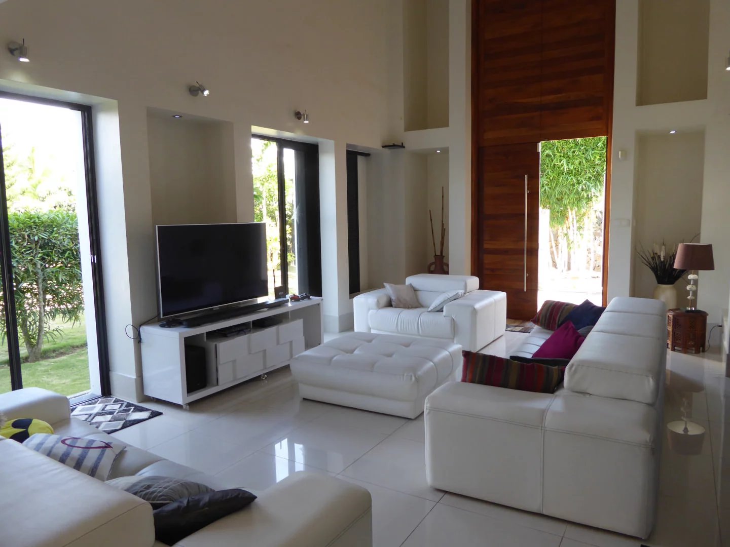 Balaclava  - Villa 4 Bedrooms - picture 1