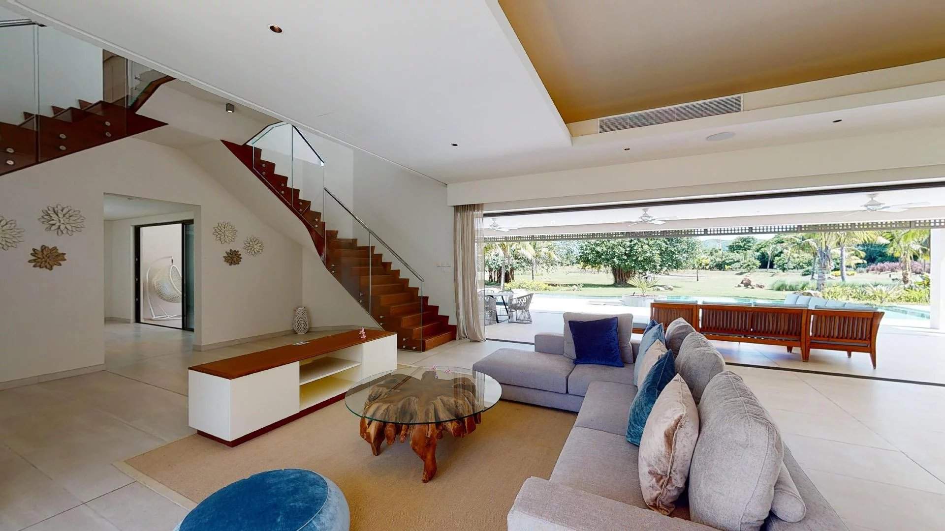 Beau Champ  - Villa 6 Pi&egrave;ces 5 Chambres - picture 9