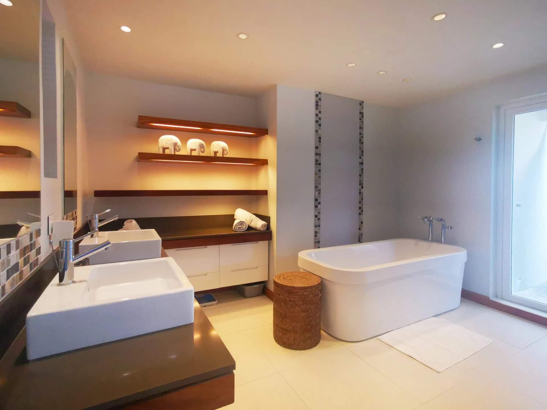 Grand Baie  - Villa 5 Pi&egrave;ces 4 Chambres - picture 11