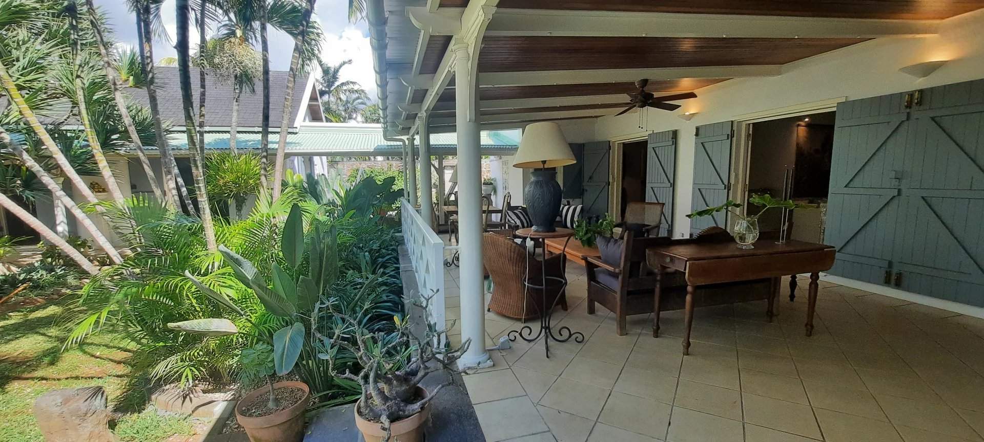 Grand Baie  - Villa 6 Pi&egrave;ces 5 Chambres - picture 7