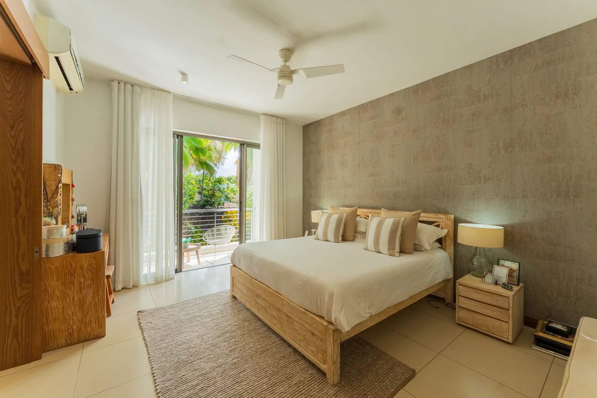 Grand Baie  - Villa 4 Pi&egrave;ces 3 Chambres - picture 7