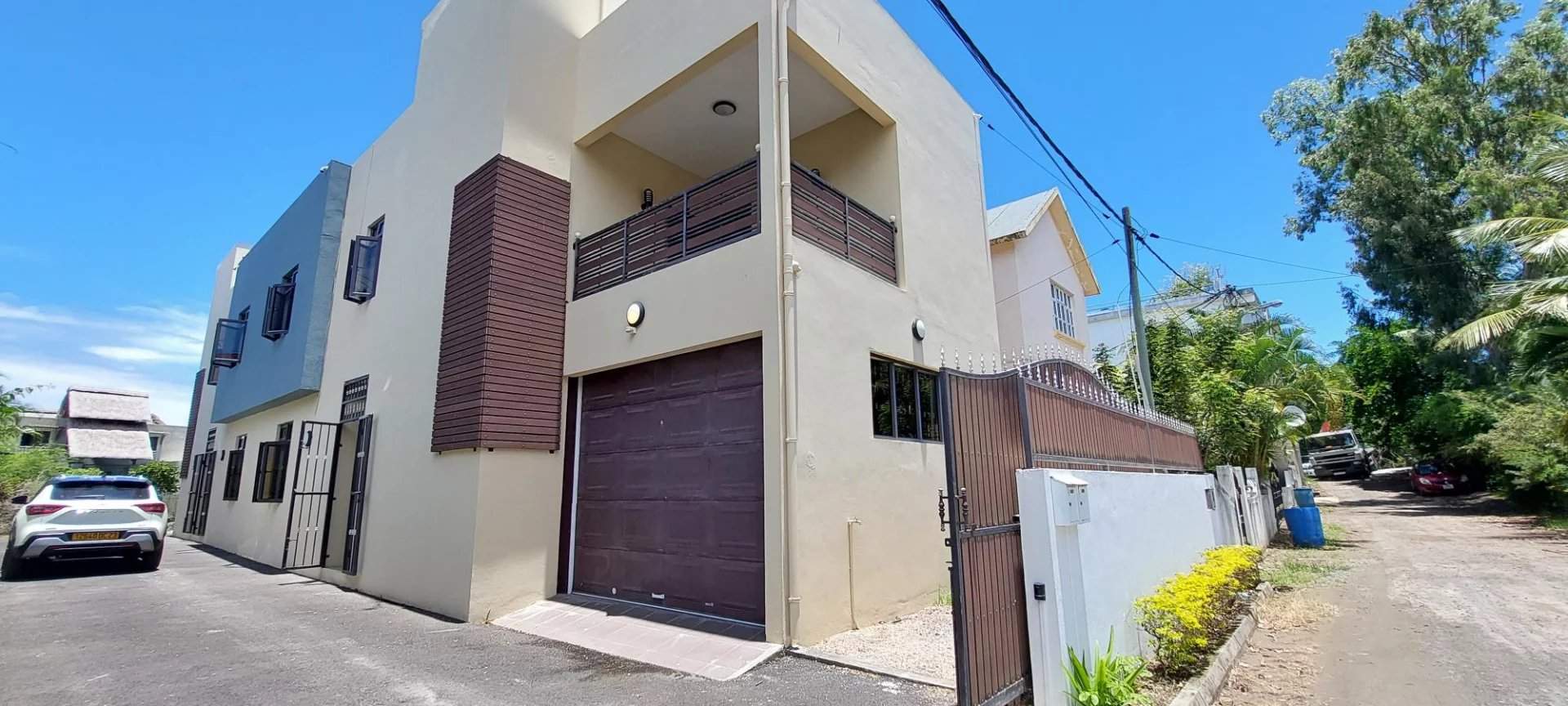 Calodyne  - Duplex 3 Bedrooms - picture 1