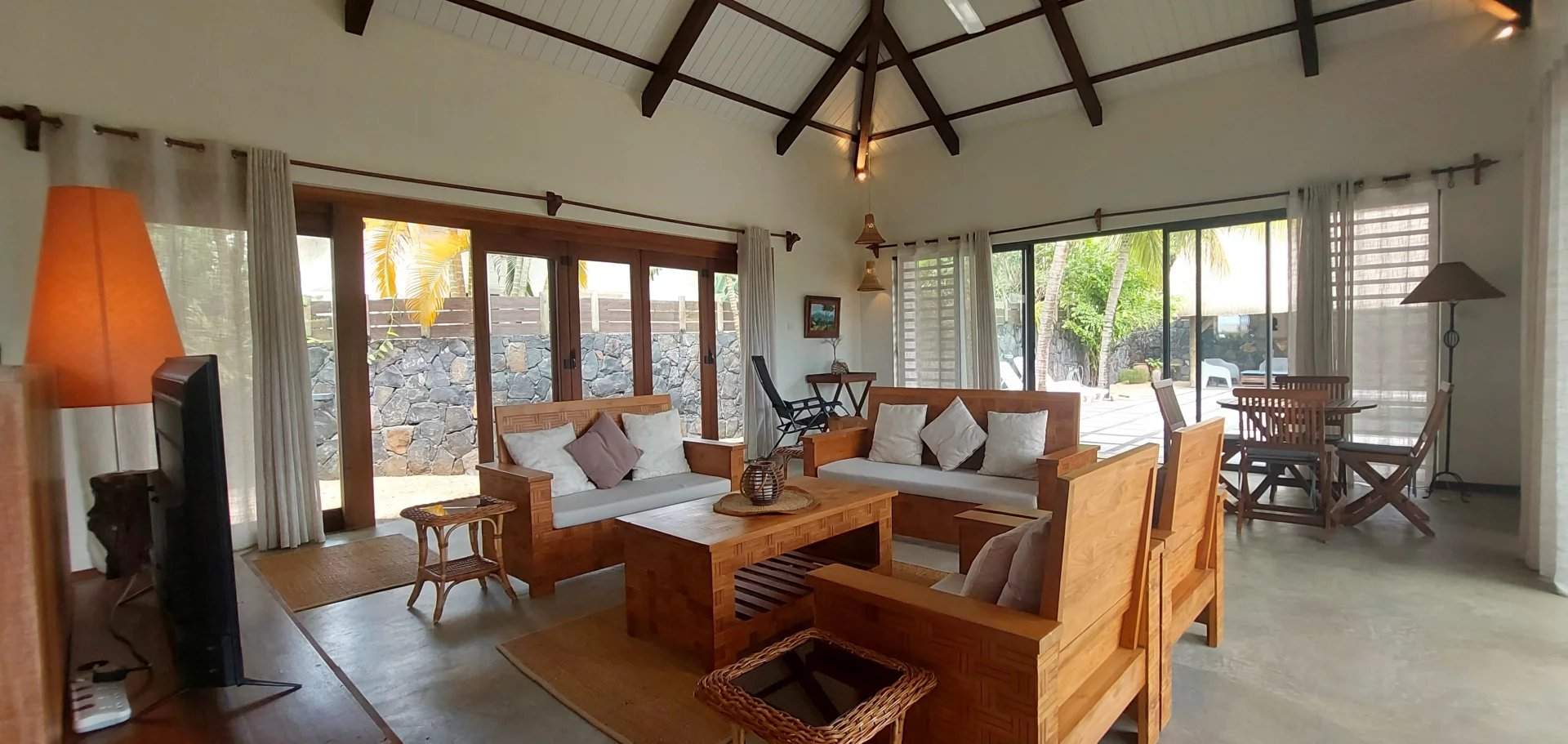 Beau Vallon  - Maison 5 Pi&egrave;ces 4 Chambres - picture 3