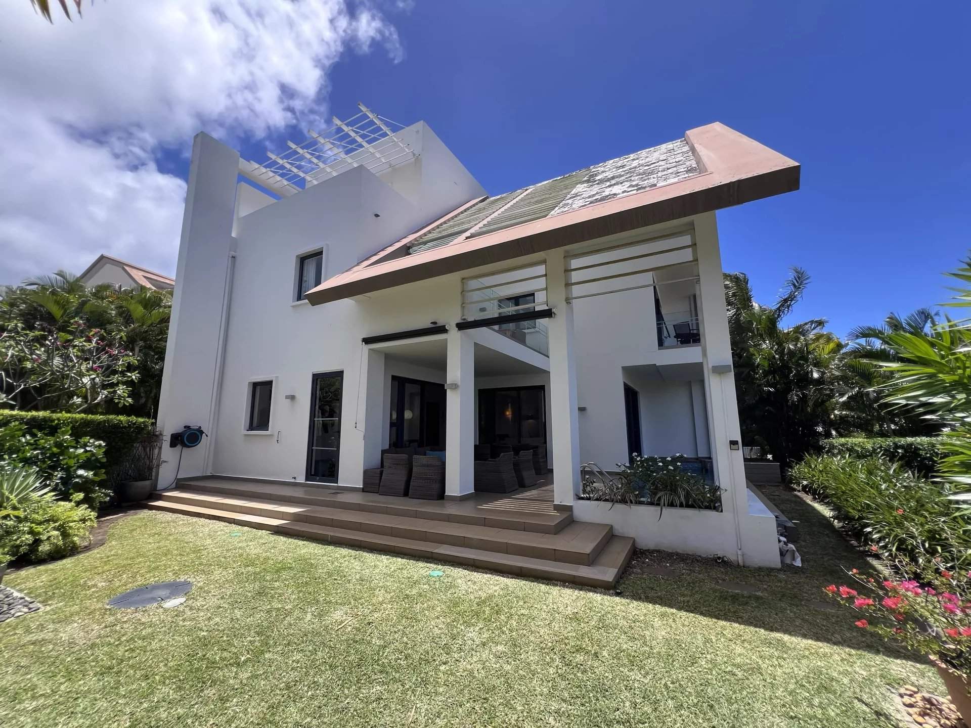 Haute Rive  - House 4 Bedrooms - picture 1