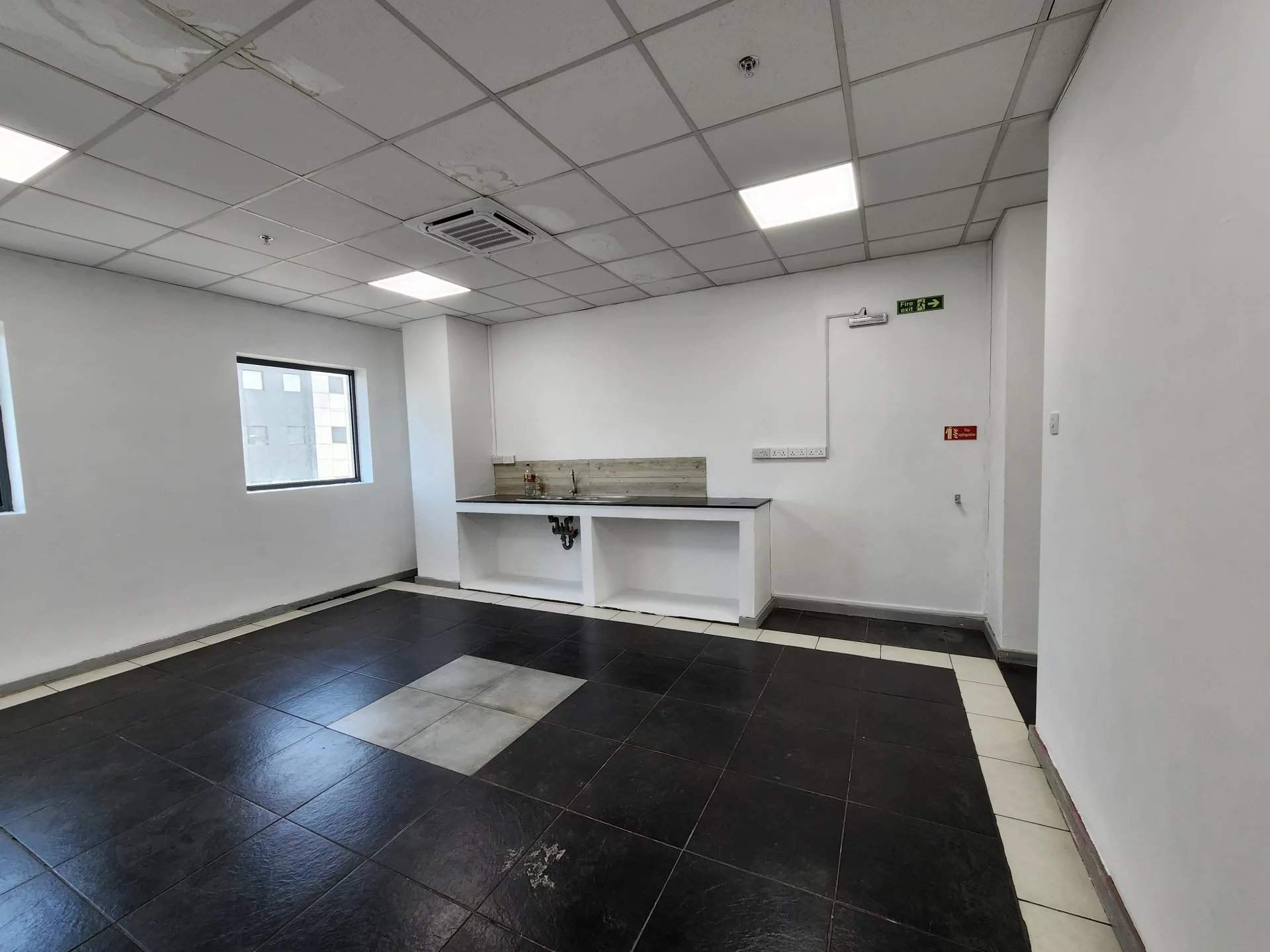 Ebène  - Oficinas 15 Cuartos - picture 9