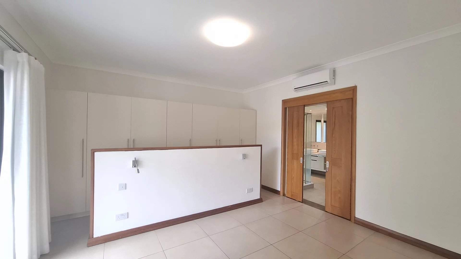 Rivière Noire  - Villa 7 Pi&egrave;ces 6 Chambres - picture 8