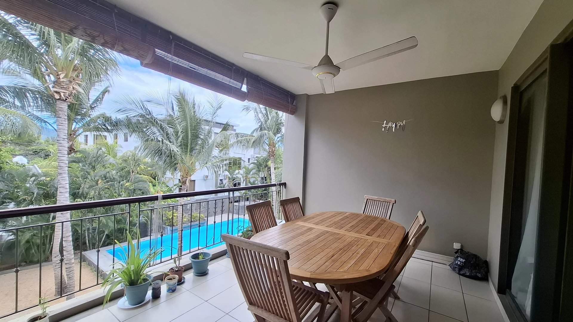 Rivière Noire  - Apartment 3 Bedrooms - picture 1