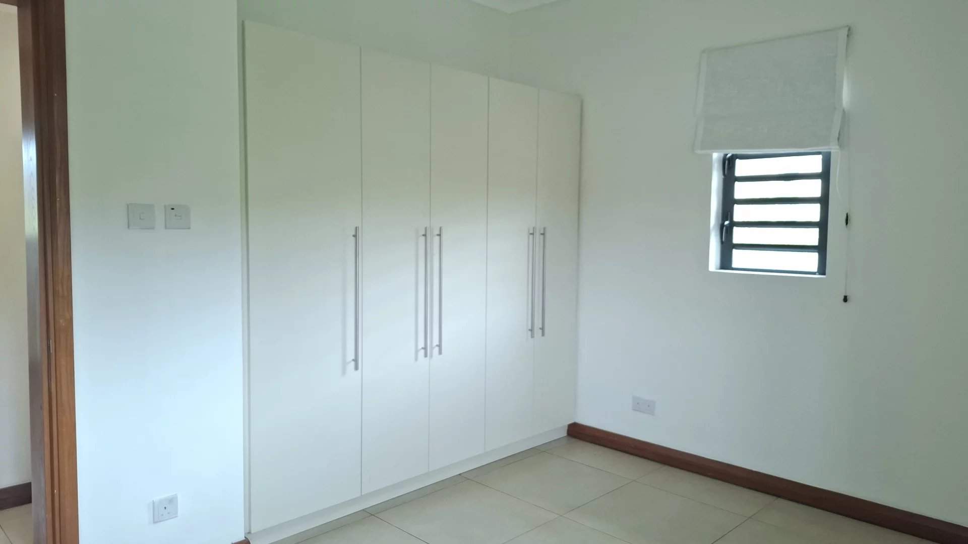 Rivière Noire  - Villa 7 Pi&egrave;ces 6 Chambres - picture 11