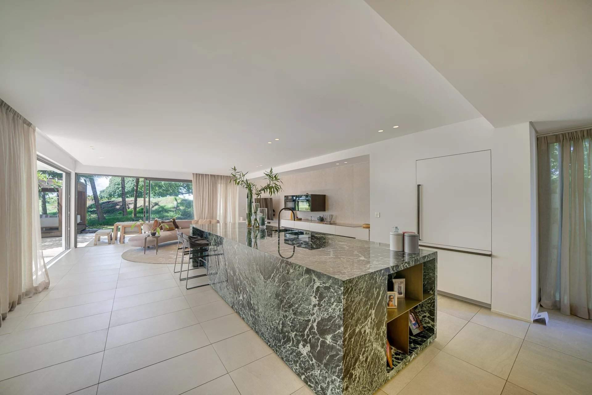 Grand Baie  - Villa 4 Bedrooms - picture 5