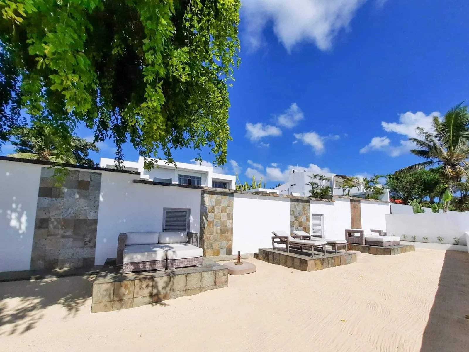 Grand Baie  - Villa 4 Pi&egrave;ces 3 Chambres - picture 7