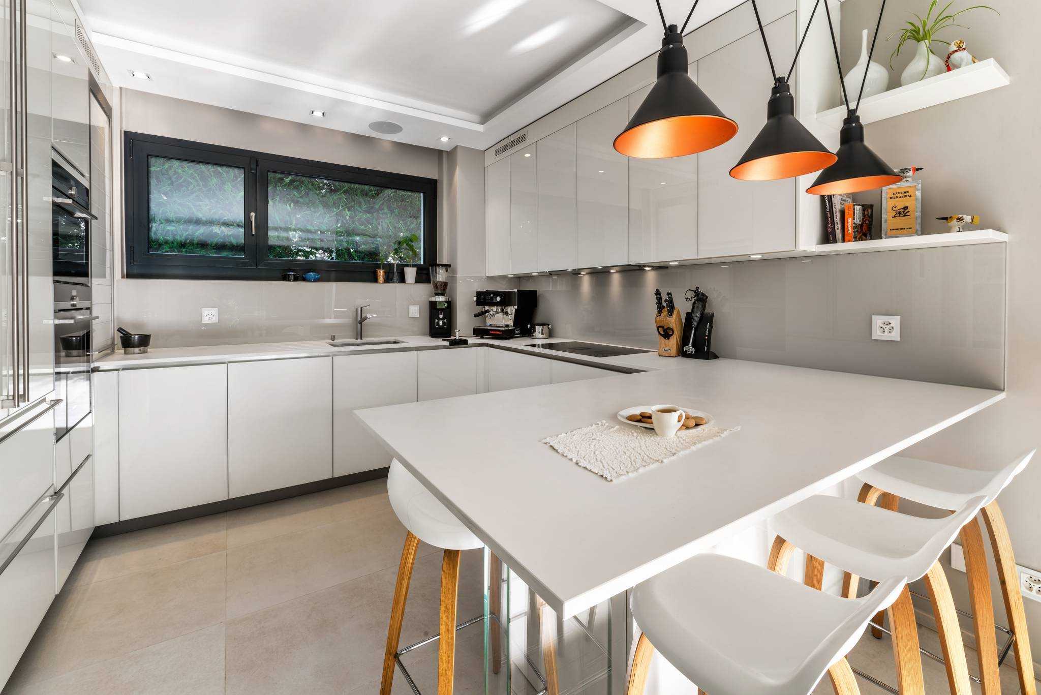 Grand-Lancy  - House 4 Bedrooms