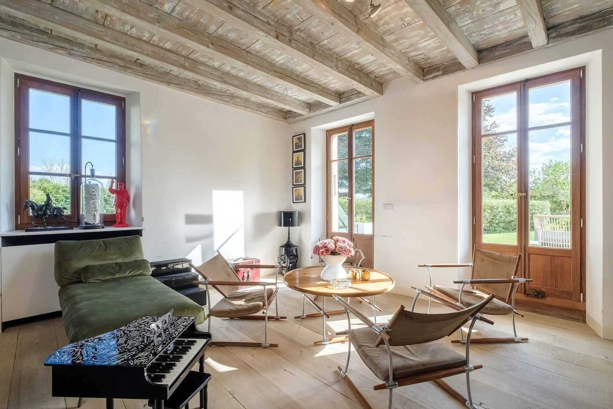 Jussy  - House 7 Bedrooms