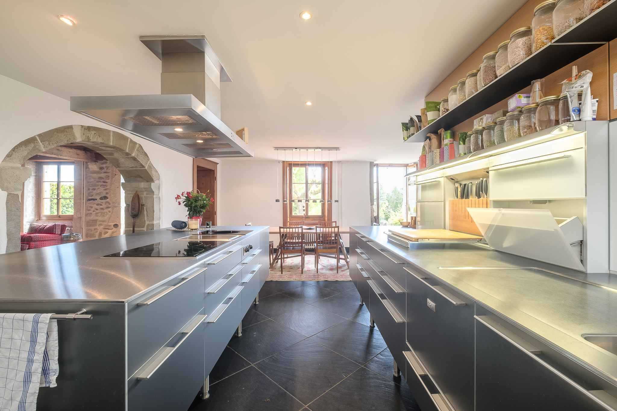 Satigny  - House 9 Bedrooms