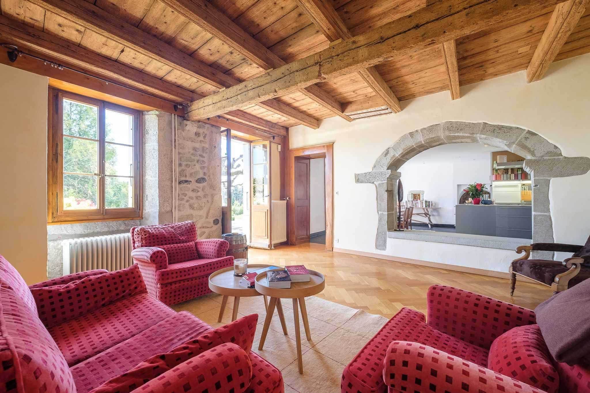 Satigny  - House 9 Bedrooms